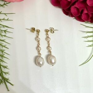 NEW⚜️Baroque Freshwater Pearl Hand Linked Dangly Earrings